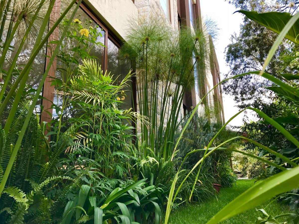 Ilalo Garden Hotel & Restaurant Quito Exterior foto